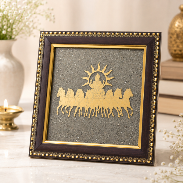 7 horses gold plated frame in raw pyrite